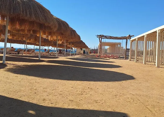 Cozy 1br In Princess With Pools & Private Hurghada